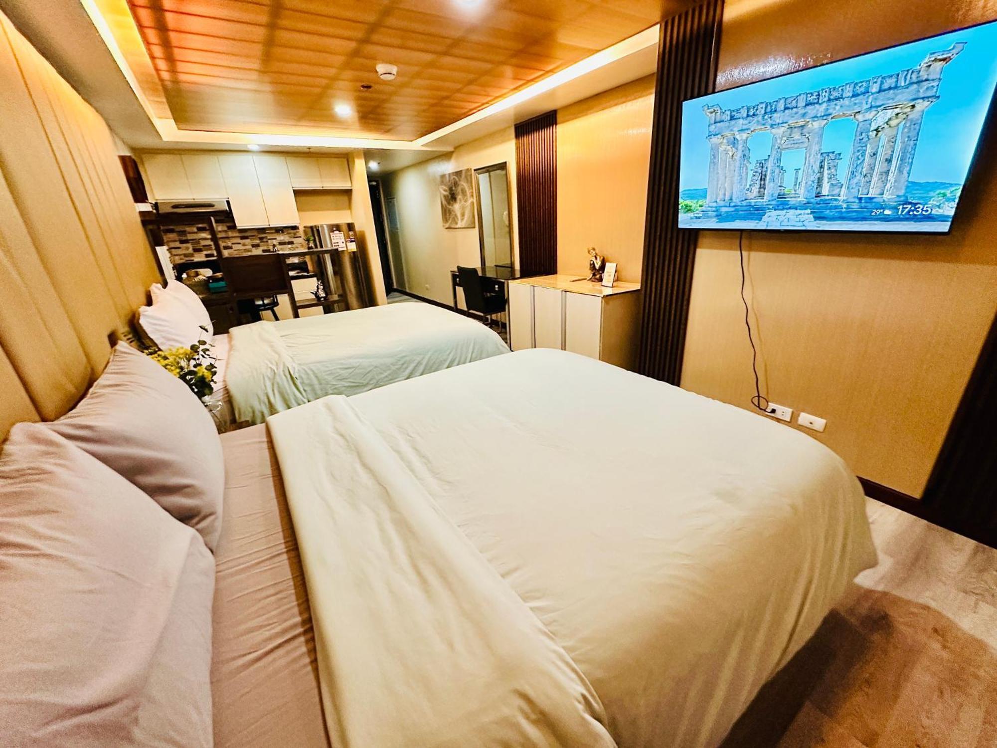 Feels Like Home Condos Abreeza Place Tower 1 & 2 Davao City Esterno foto