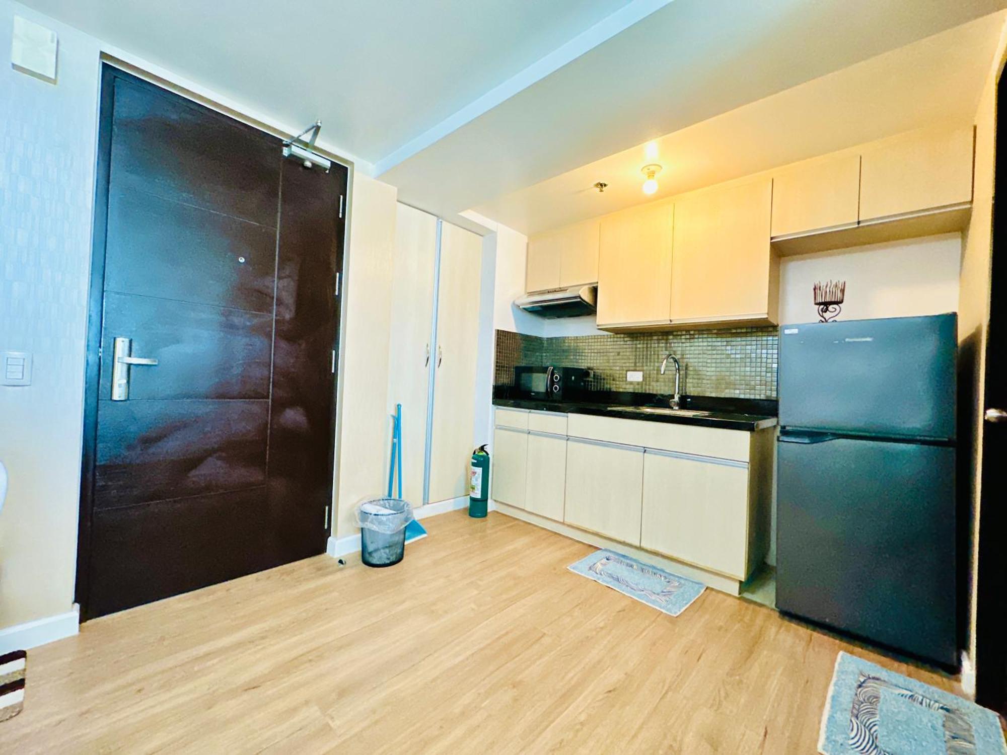 Feels Like Home Condos Abreeza Place Tower 1 & 2 Davao City Esterno foto